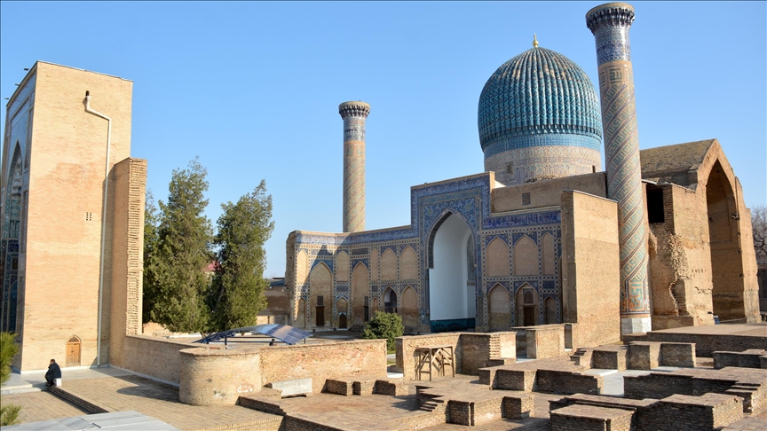 Özbekistan Turu